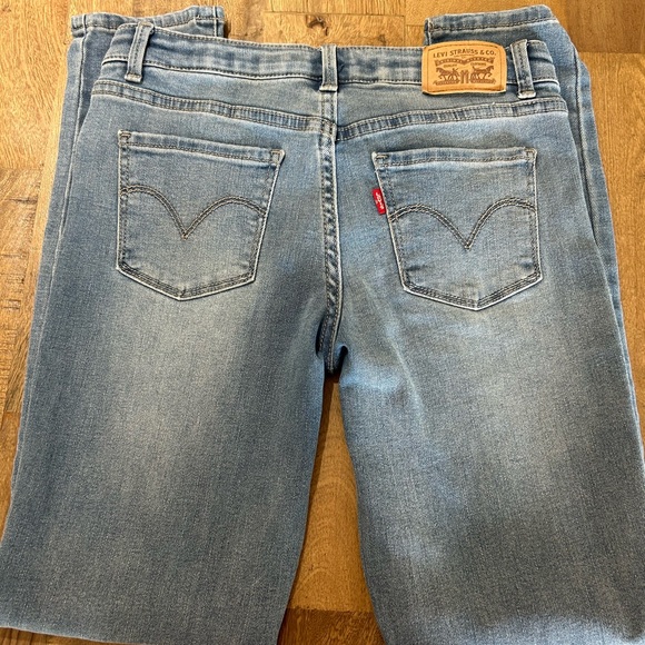 Levi’s Girls Skinny Jeans 👖 - Picture 3 of 6